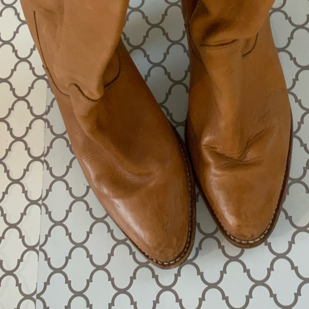 150. EUC Saks Fifth Ave HAND MADE ITALIAN Brown Leather Boots